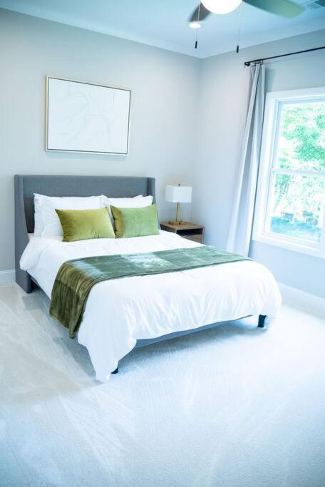 Brand New: Urban Oasis 5 Min From Mercedes Benz Atlanta Exterior photo